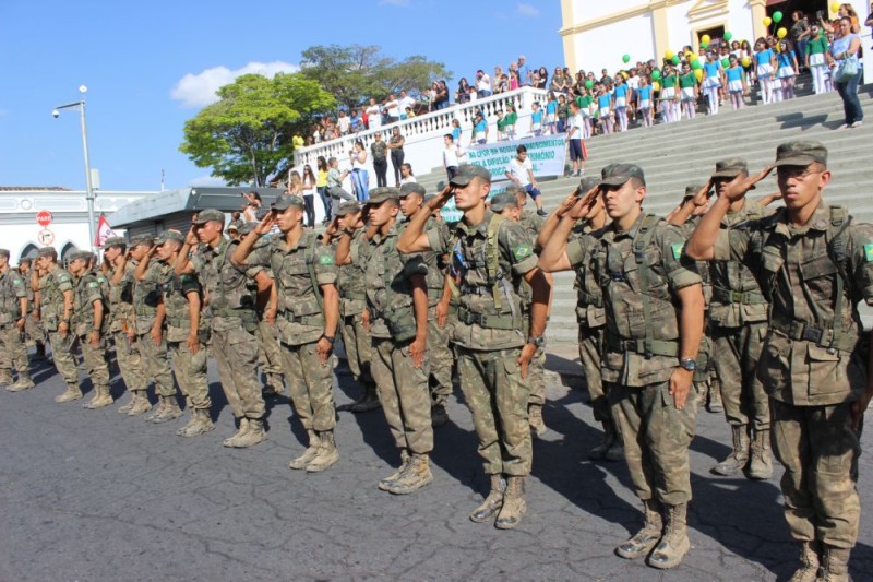 EXÉRCITO SABARA SANTA LUZIA 22-8-15 (86)