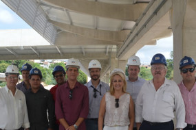 PREFEITA ROSELI PIMENTEL VISITA OBRAS DO MOVE